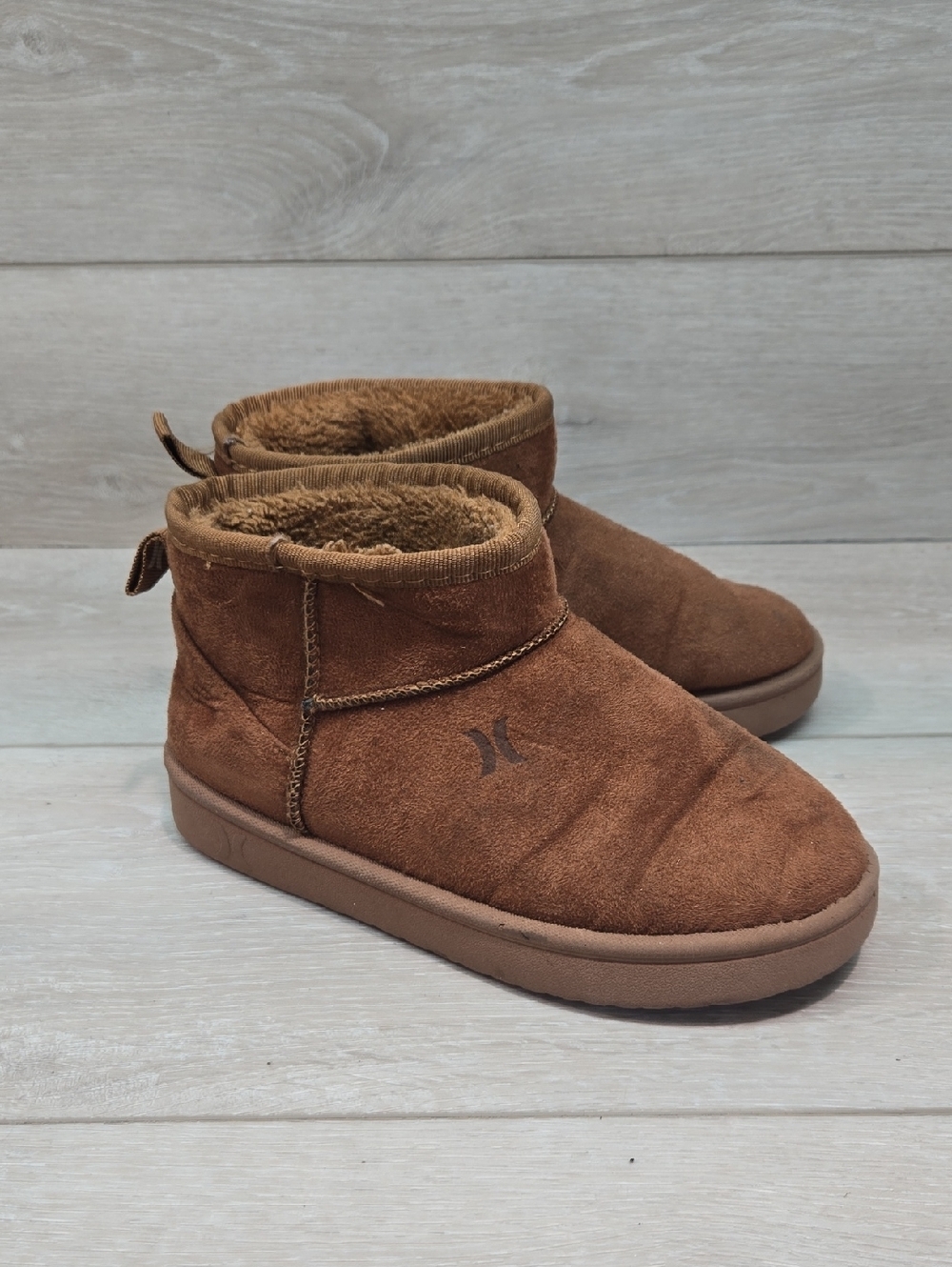 Hurley Kids Big Girl Brown Cozy Fleece-Lined Slip-On Boots Shoes Sz 1